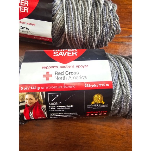 3 Skeins Red Heart Super Saver Worsted Yarn Dove Colombe Paloma - Picture 3 of 5